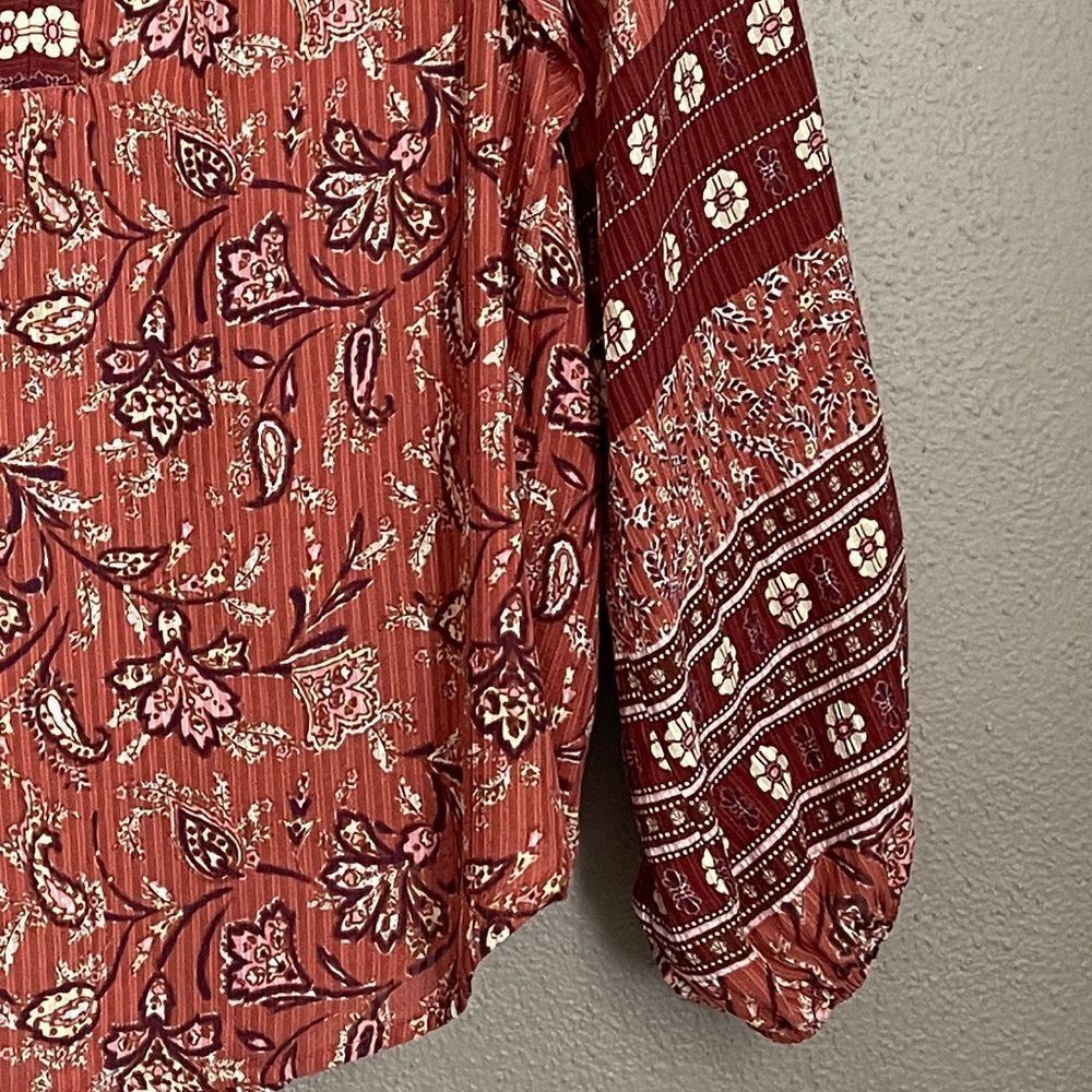 Loft Bouquet Ruffle Tie Neck Blouse Size M - Picture 9 of 9